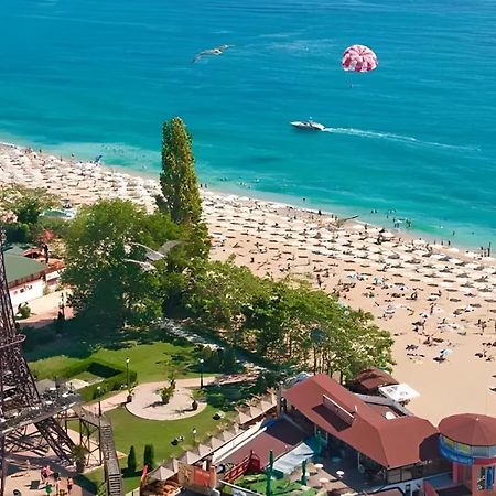 Apartments Yalta ゴールデンサンド エクステリア 写真